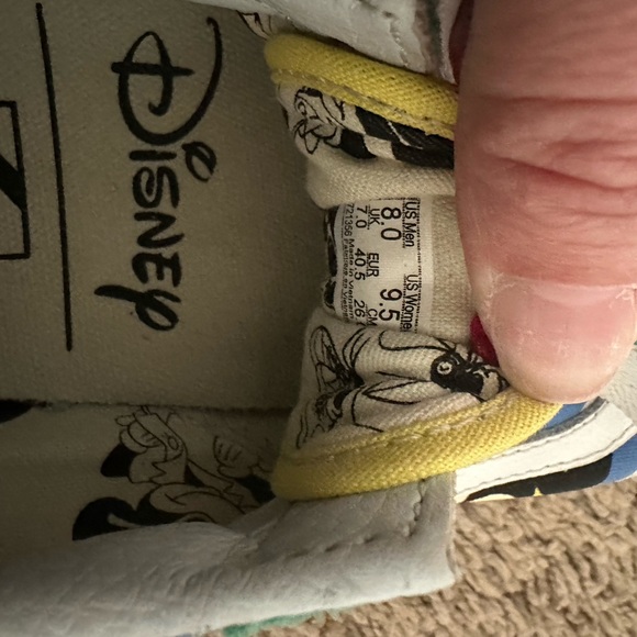 Vans Disney Mickey Minnie Women’s 9.5, Men’s 8. Cute Shoes! - Picture 14 of 14